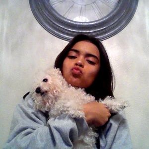 Meet your Posher, Dezirae